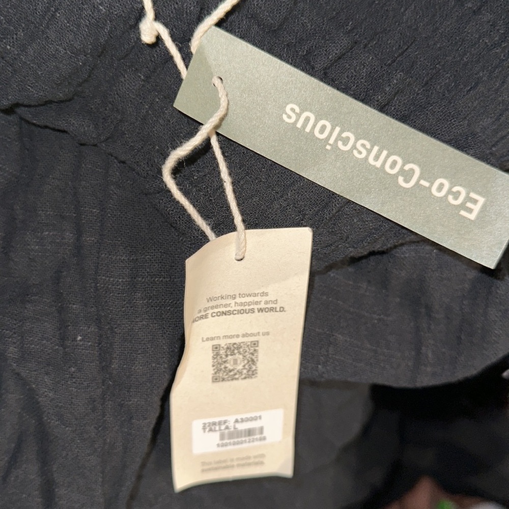 MALAI
ROSIE CROP CAMI-FAY PANTS‎ - Picture 3 of 3